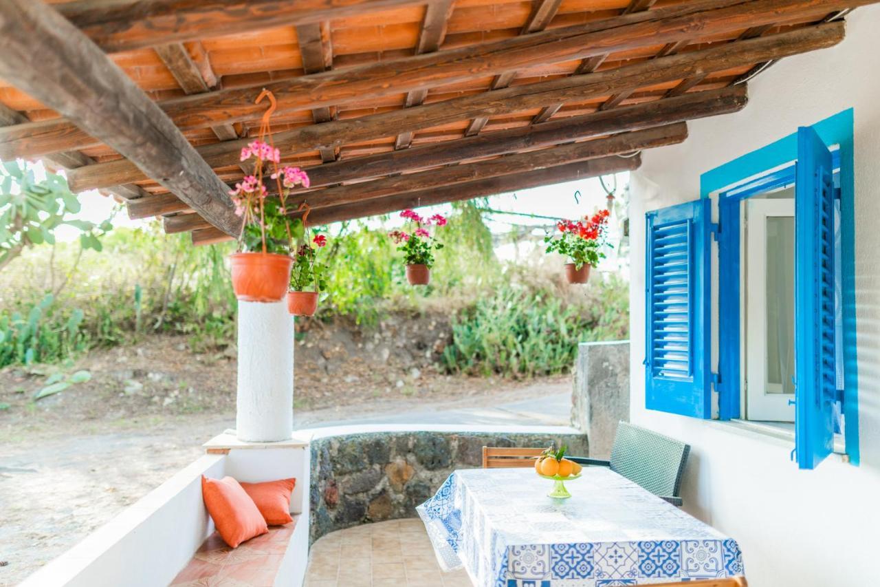 Holiday Eolie Village Vulcano  Exteriör bild